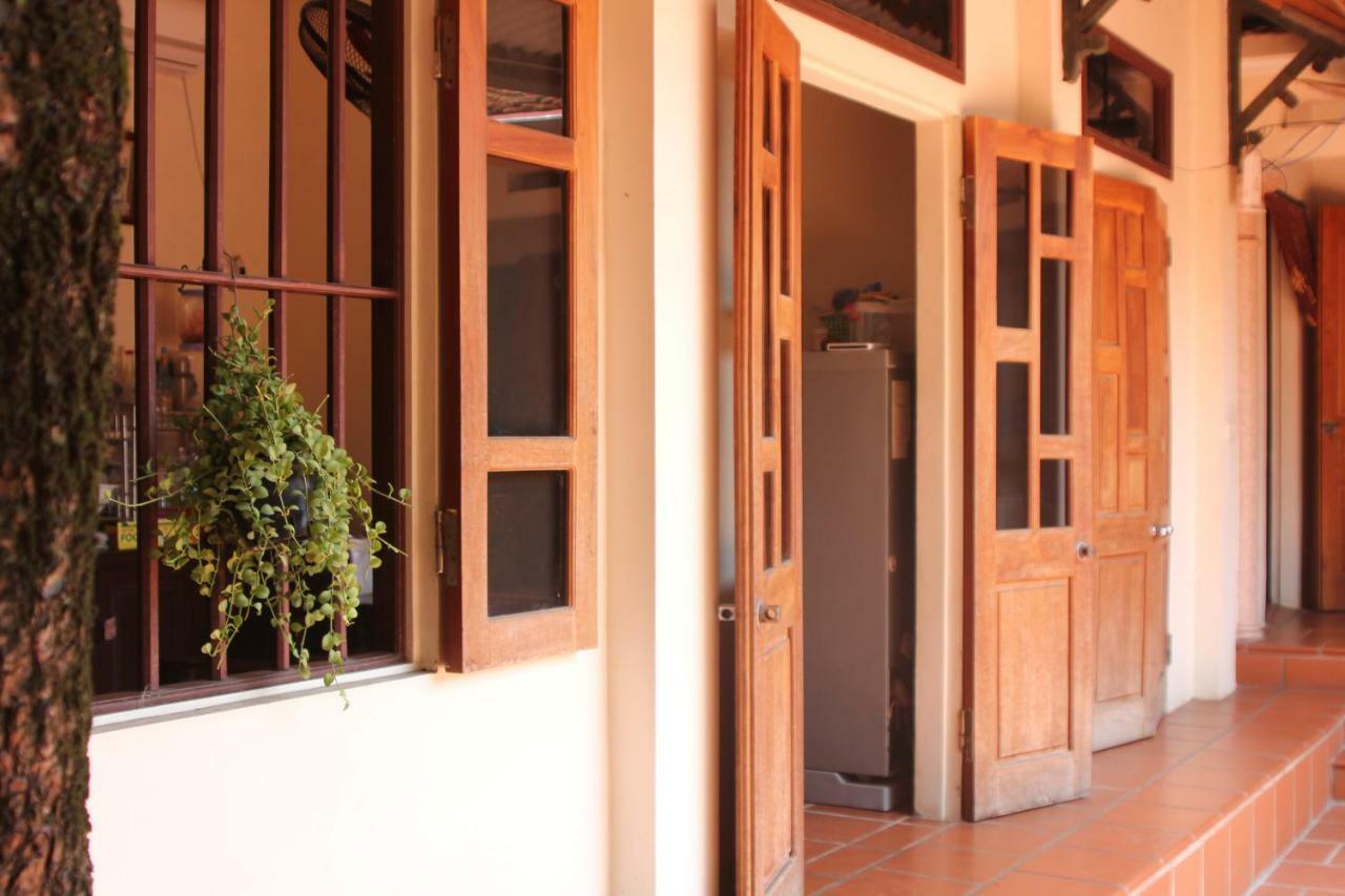 Chicken'S House- Duong Lam Homestay Hanoi Buitenkant foto